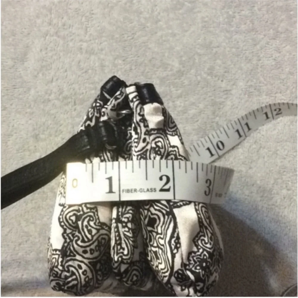 LONDON SOHO NEW YORK Black And White Paisley Wristlet